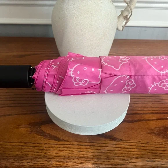 NWT-Hello Kitty, Sanrio Pink Umbrella - Picture 3 of 5